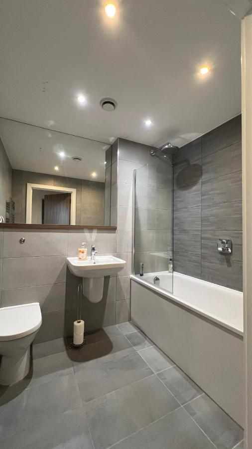 Stunning Manchester City Centre Apartment! Ideal For Small Groups Bagian luar foto